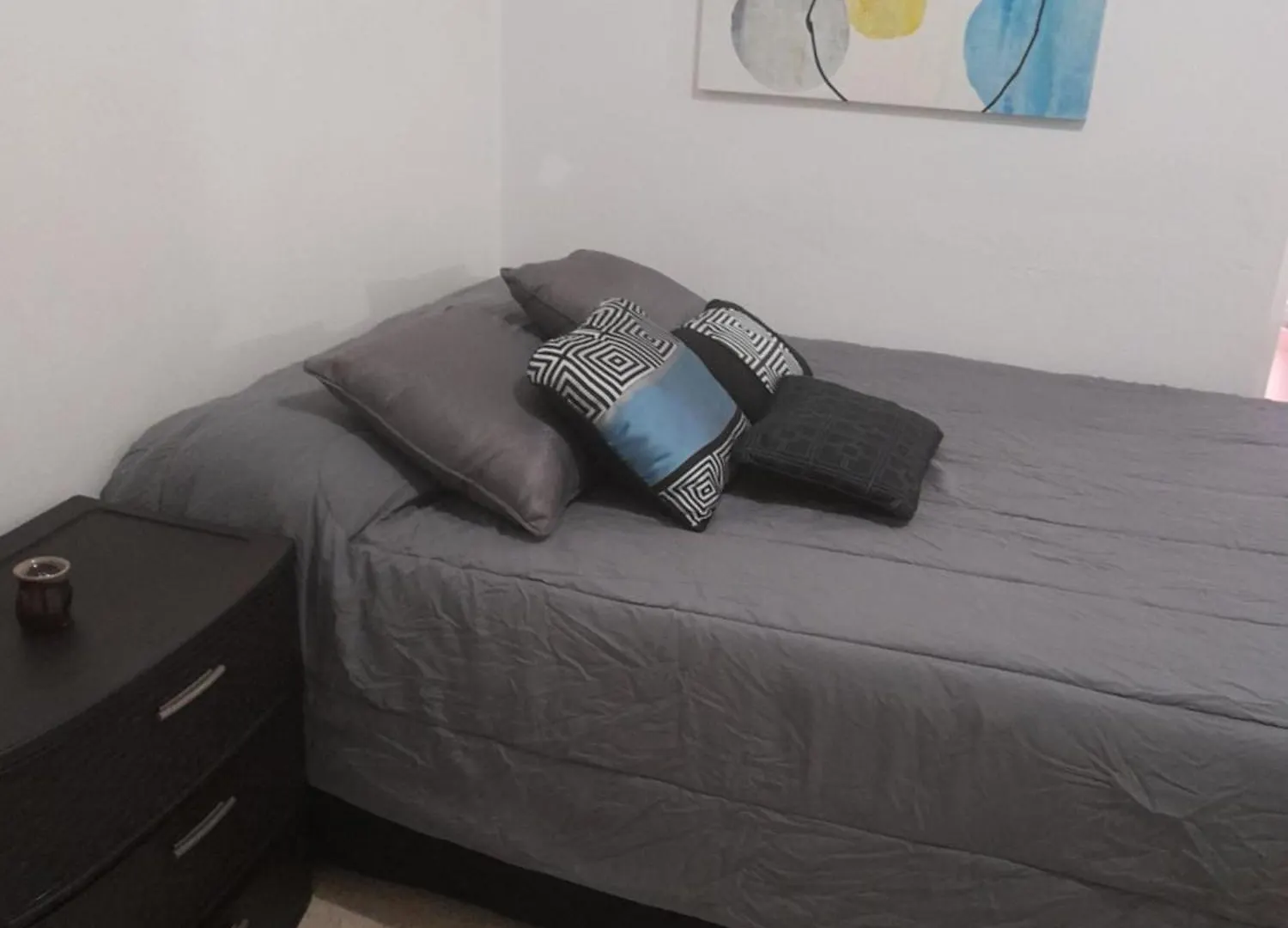 Hermoso Apartamento Frente Aeropuerto De Isla Verde San Juan